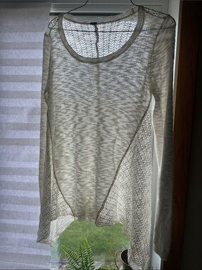 Poof! Ivory White Sharkbite Hem  - delicate Full Lace Back - Size XS/S